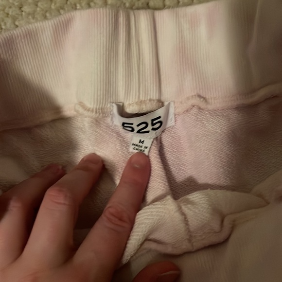 525 flare tie dye pants. Matching top available! - Picture 3 of 3